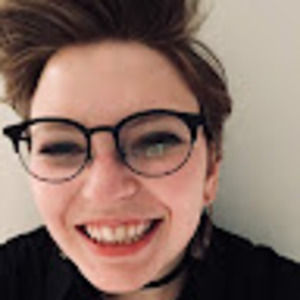 Meet your Posher, Claire